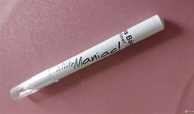 White Maniac 3 in 1 Eyeliner